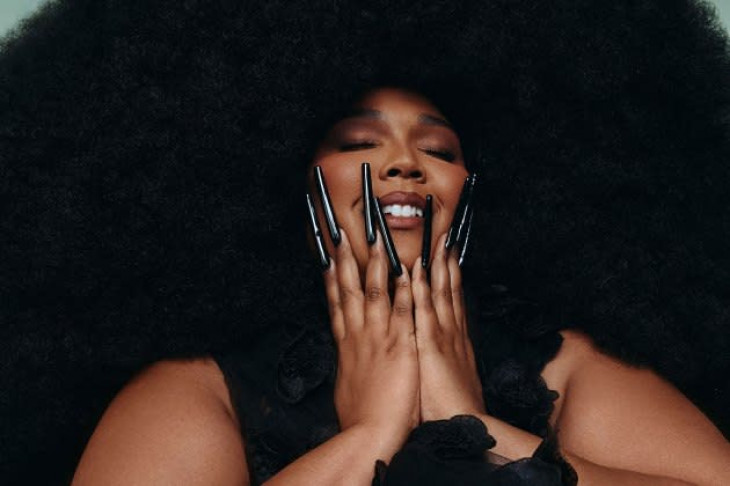 Lizzo Reacts to ‘Big Grrrls’ Earning 6 Emmy Nominations: ‘We Didn’t Do This For Awards, We Did This For Ourselves’