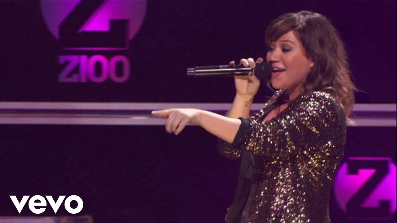 Kelly Clarkson - Mr. Know It All (Fuse Presents: Z100's Jingle Ball, 2011)