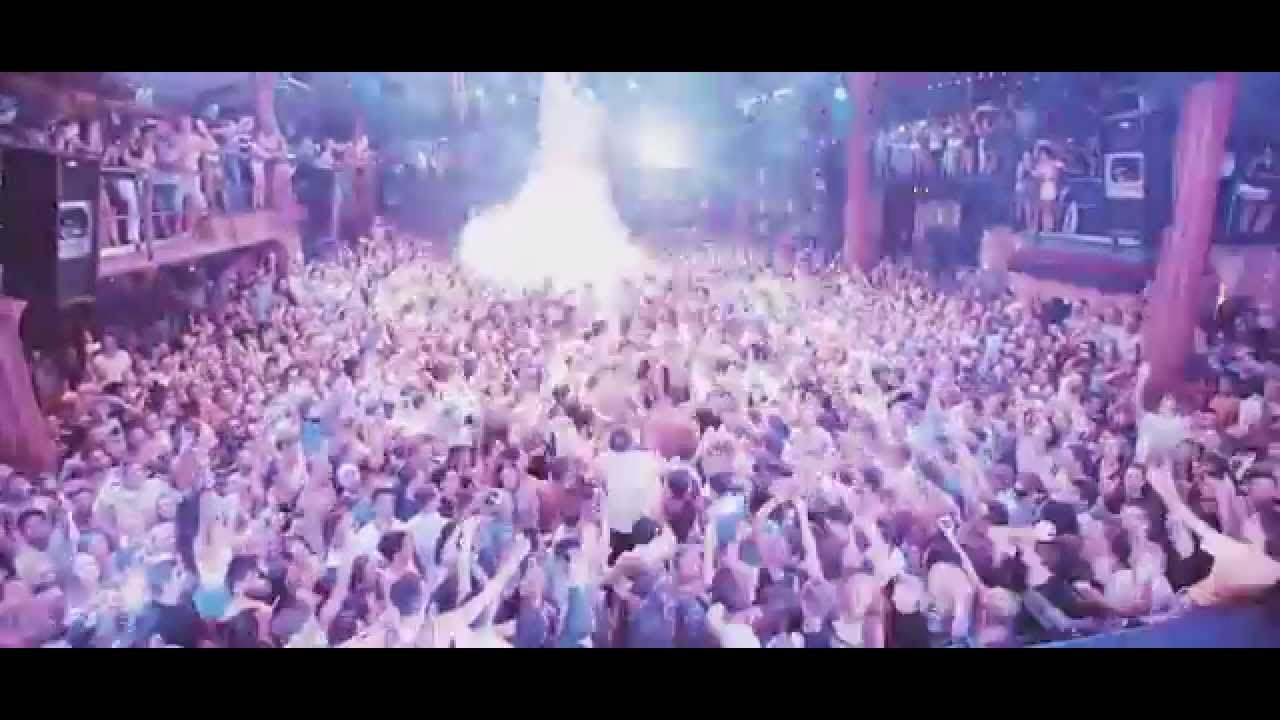 Dimitri Vegas & Like Mike - Tomorrowland to Ibiza #HouseOfMadness