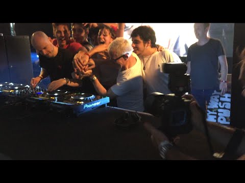 Pushing The Button with Above & Beyond, Buenos Aires style