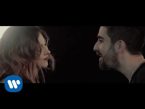 Alex Ubago - Entre tu boca y la mía feat. Paty Cantú (Videoclip Oficial)