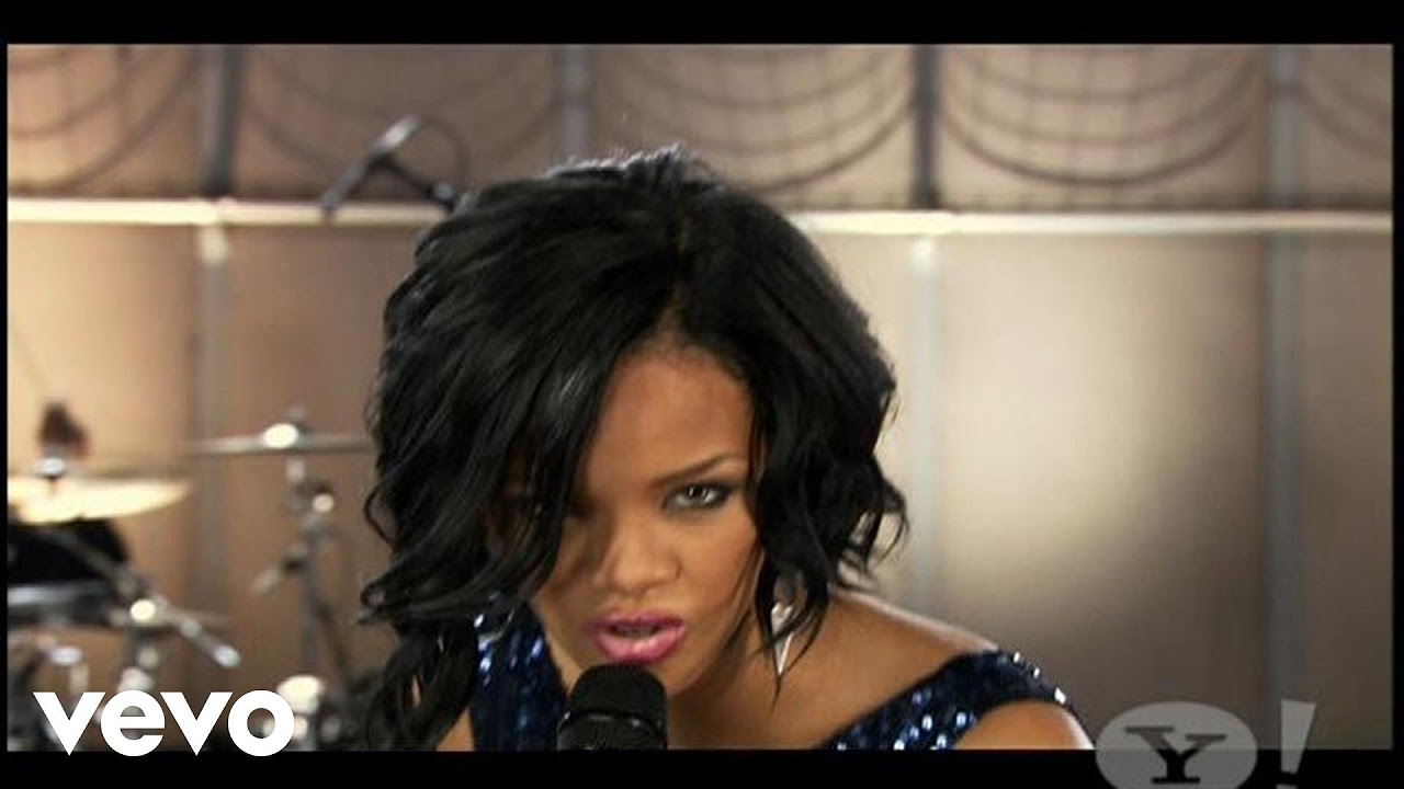 Rihanna - Shut Up and Drive (Yahoo! Pepsi Smash)