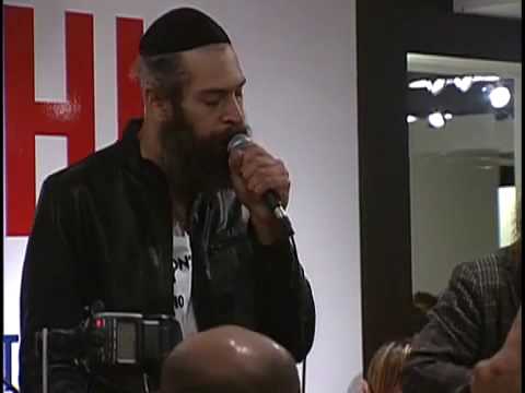 Matisyahu Performance at Kenneth Cole's Event
