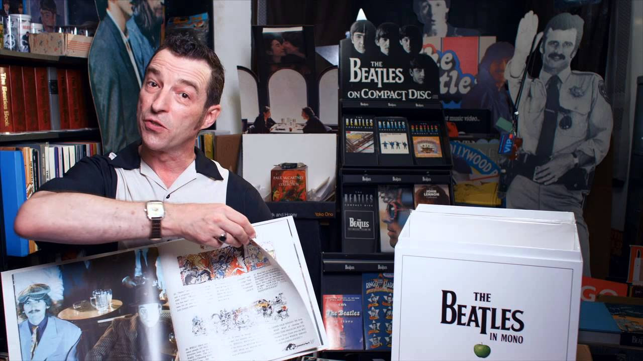 Pete Nash from The Beatles Fan Club Magazine Unboxes The Beatles Mono Vinyl Box Set