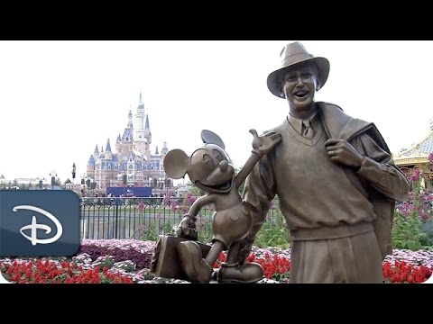 iNSIDE Disney Parks - Episode 4 | New Attractions at Disney Parks