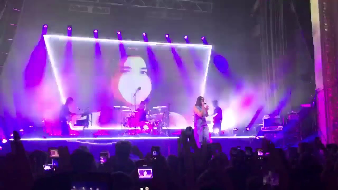 Dua Lipa Performs "Blow Your Mind" LIVE at The Self Titled Tour Day 2