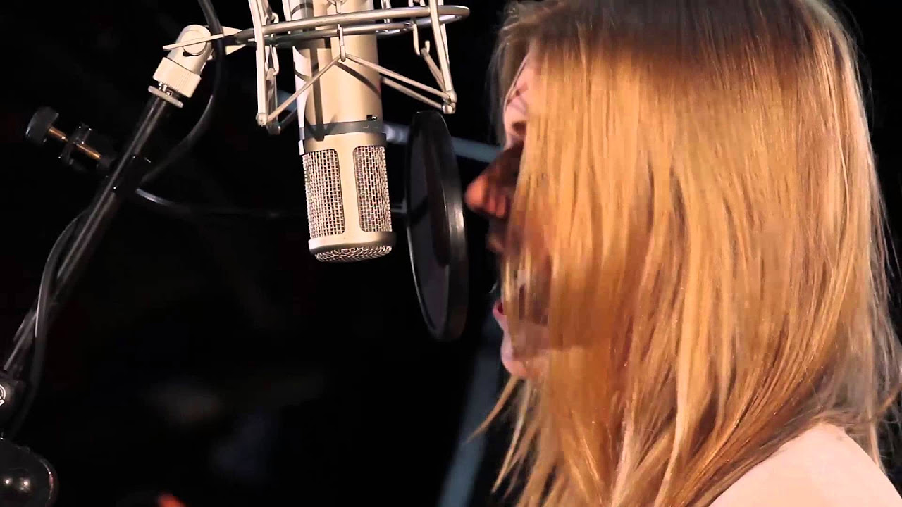 Becky Hill - Not Giving In (Rudimental Cover)