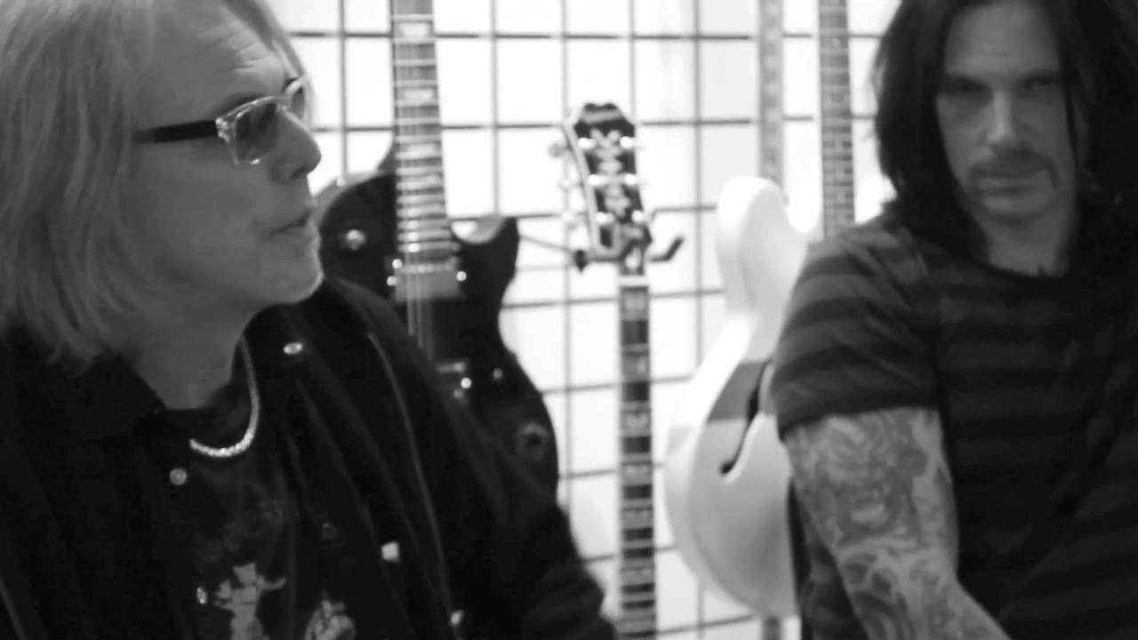 BLACK STAR RIDERS - First Revamped Thin Lizzy Gig (INTERVIEW)