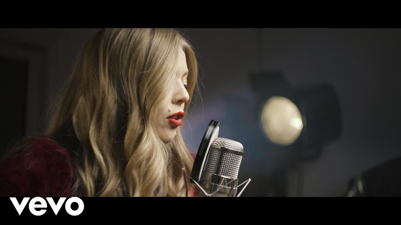 Becky Hill - Rude Love (Live Acoustic)