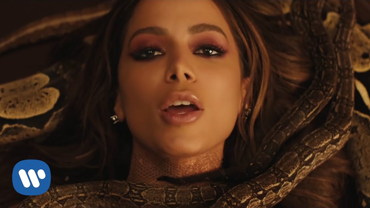 Anitta - Veneno (Official Music Video)