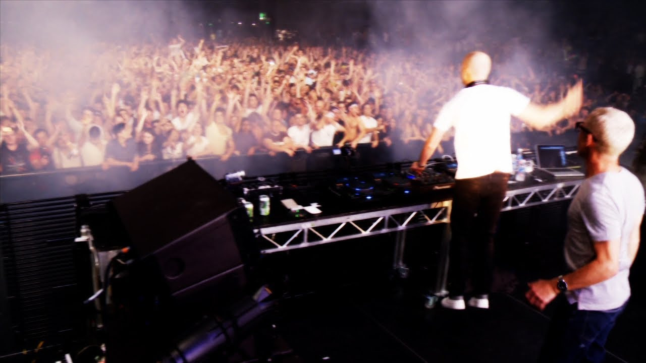 Join Above & Beyond On Stage! (UK Group Therapy Tour)