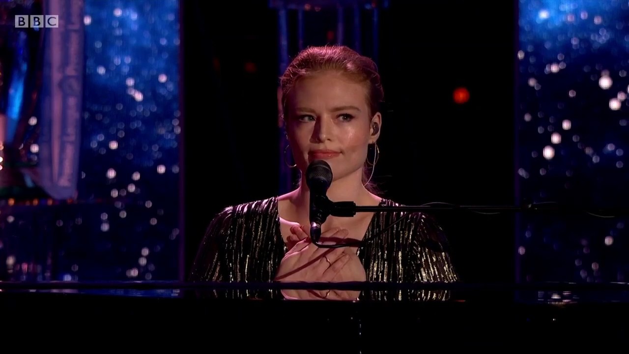 Freya Ridings - Lost Without You (Live At BBC Sports Personality Of The Year)