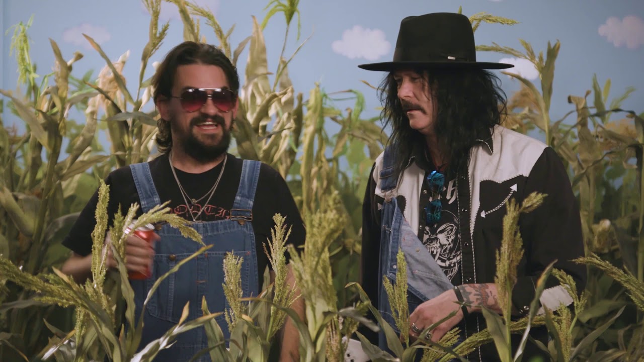 Shooter Jennings - Hey Shooter! Variety Show (Ep. 1)