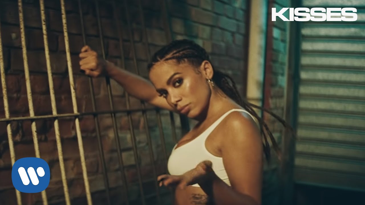 Anitta - Juego (Official Music Video)