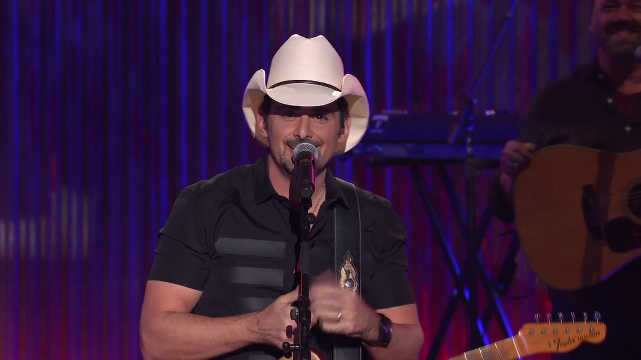 Brad Paisley Thinks He&#39;s Special - Opening Monologue