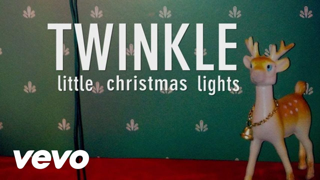 Twinkle (Little Christmas Lights) (Lyric Video)