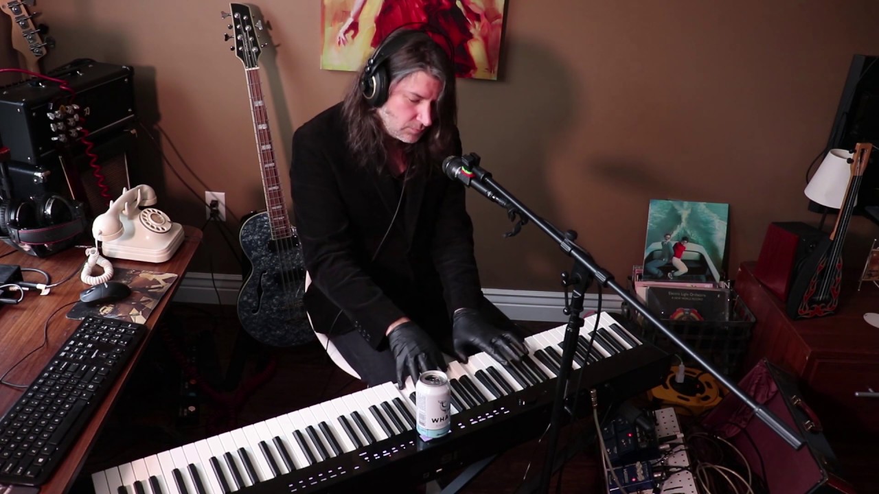 Eric Barao covers 'Physical' by Olivia Newton-John, using piano, looping and vocal harmony pedals.