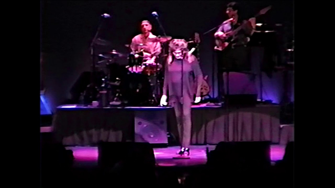 Laura Branigan - Forever Young - Final Band Concert - Mohegan Sun (2004)