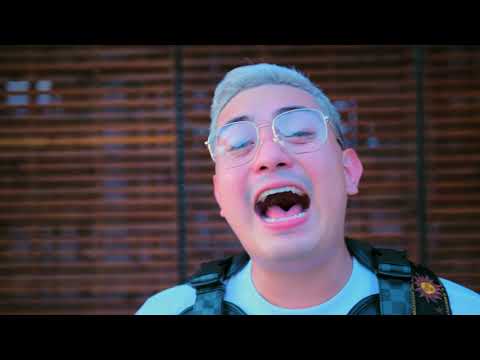 Cachas de Oro - Fue Absurdo (Video Oficial)