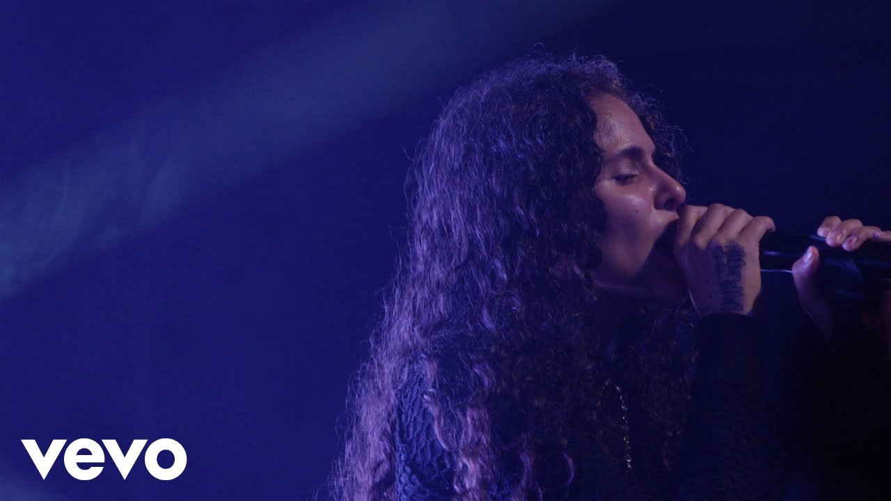 070 Shake - Under The Moon (LIVE From Webster Hall)