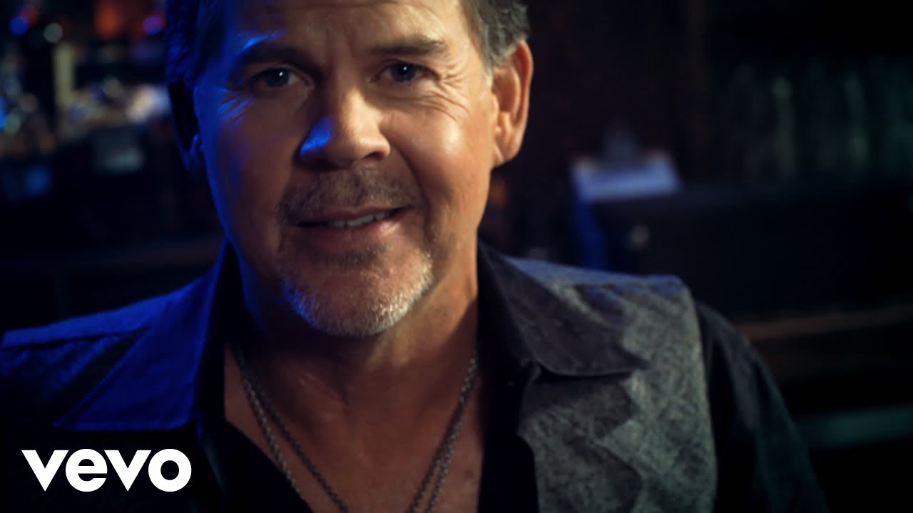 Gary Allan - Waste Of A Whiskey Drink (Official Music Video)