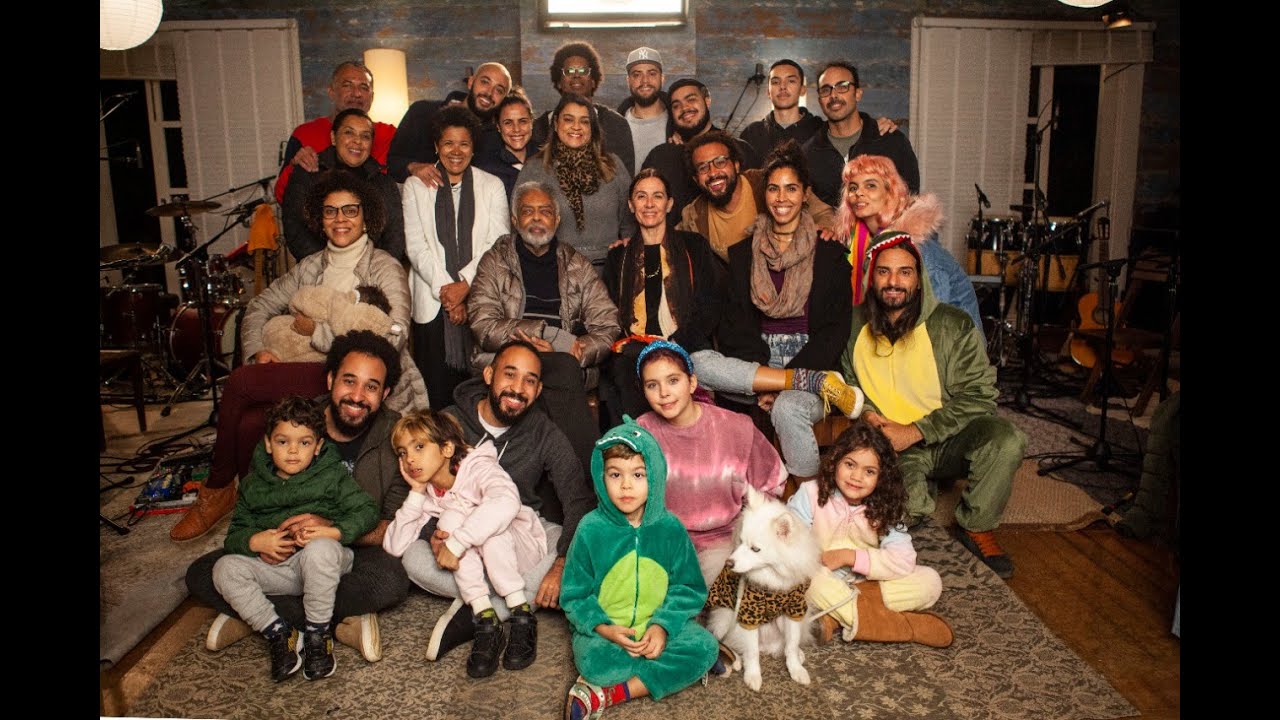 Homenagem da #FAMÍLIAGIL para Gilberto Gil | #GIL79 | #CASADOGIL