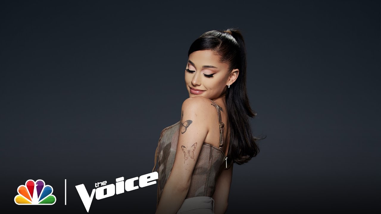#Shorts | Ariana Grande Gets Fajumbly | The Voice 2021