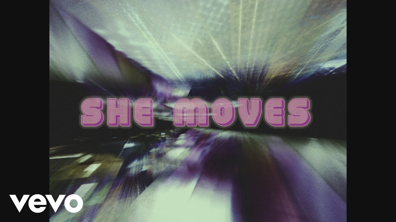 Sezairi - She Moves (Lyric Video)