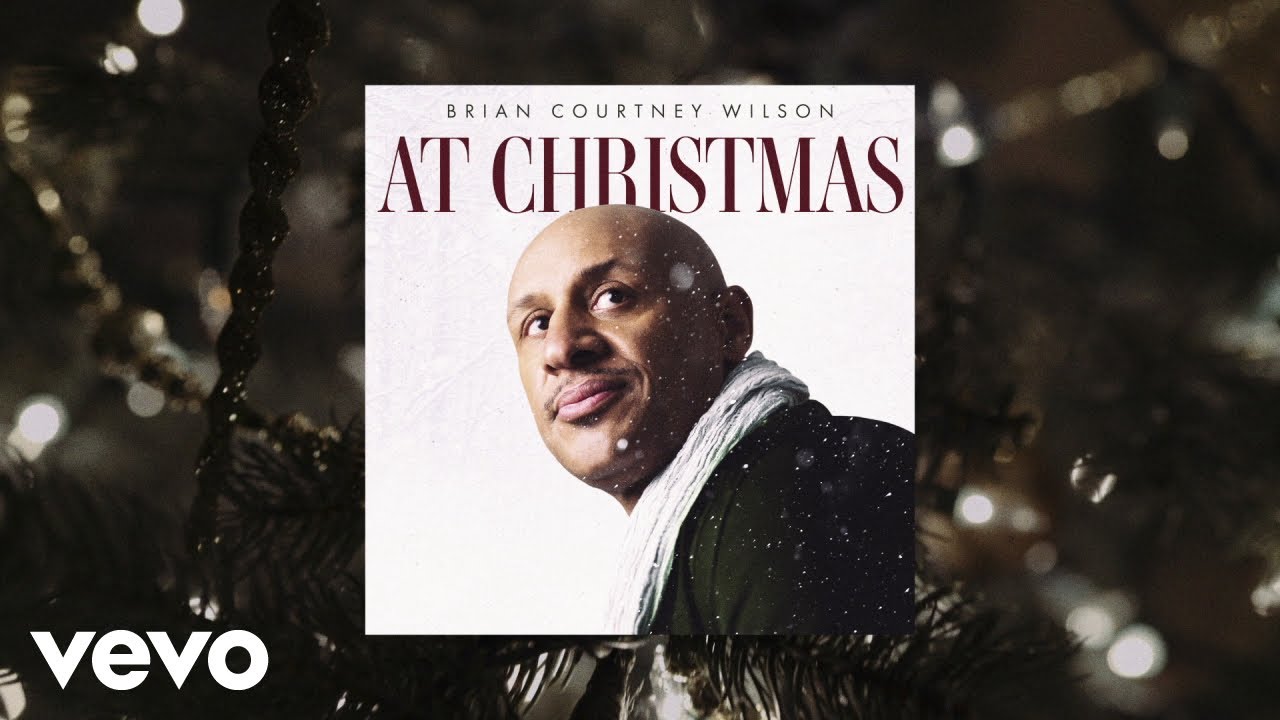 The Christmas Song (Chestnuts Roasting On An Open Fire) (Lyric Video)