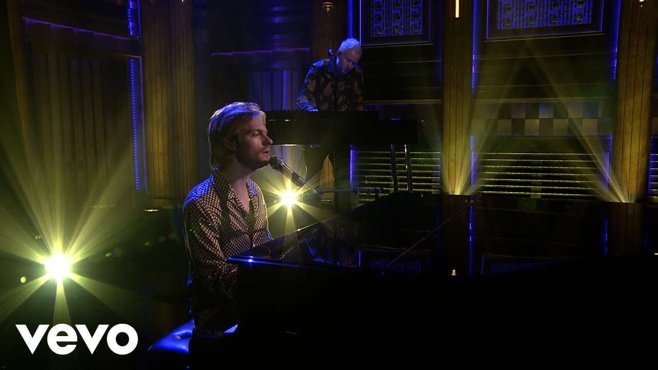 FINNEAS - Only A Lifetime (Live From The Tonight Show With Jimmy Fallon/2021)