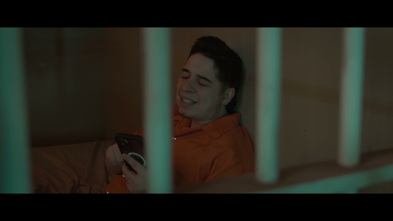 Jorge Almir - ¿Para Qué Me Revisabas El Celular? (Video Oficial)