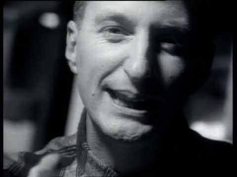 Billy Bragg – Accident Waiting To Happen (Official Video)