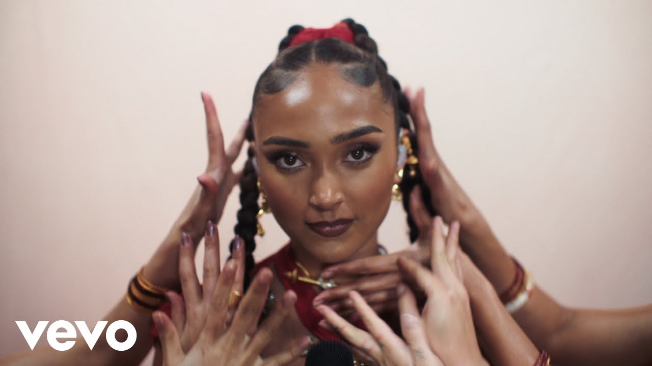 Joy Crookes - Feet Don't Fail Me Now (The Late Late Show with James Corden)