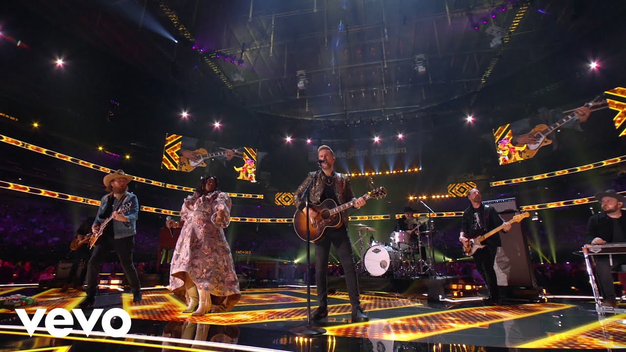 These Boots Are Made for Walking (Live From The 57th Academy of Country Music Awards / ...