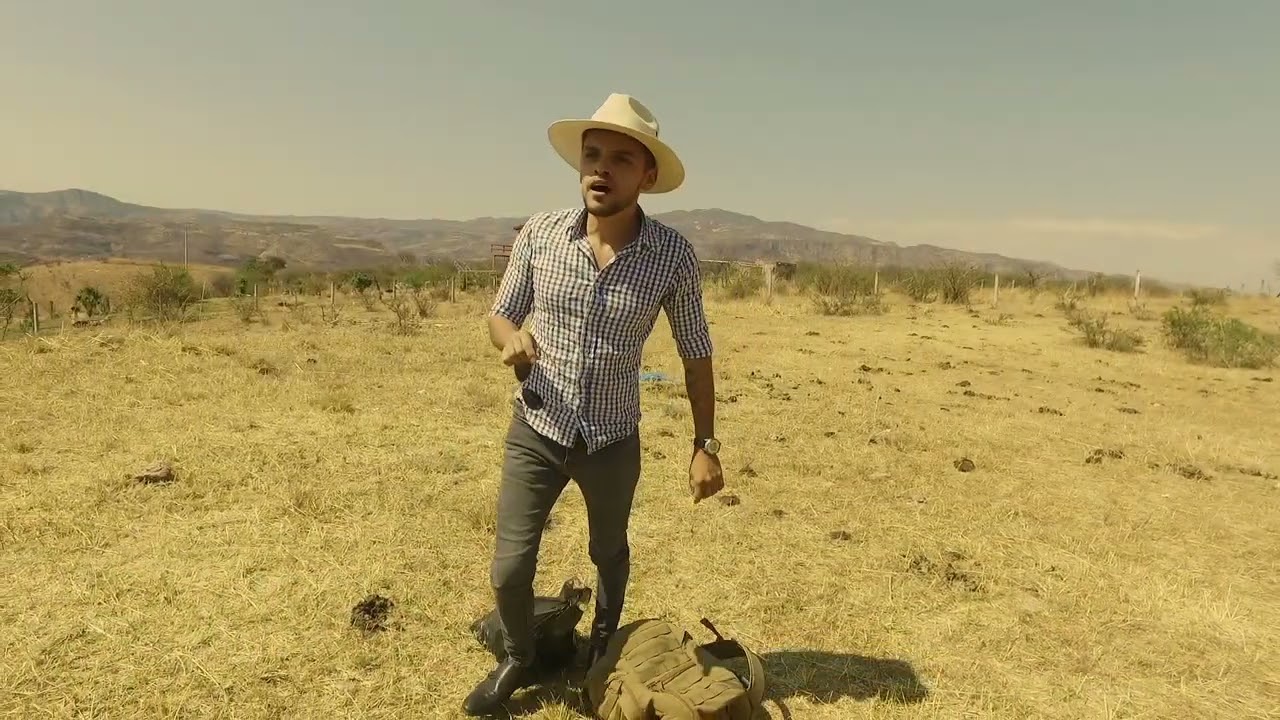 Conjunto Arroyero - La Casa Vieja (Concept Video)