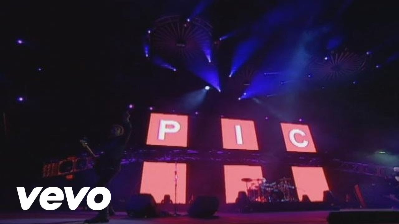 Soda Stereo - Picnic En El 4to B (Gira Me Verás Volver)