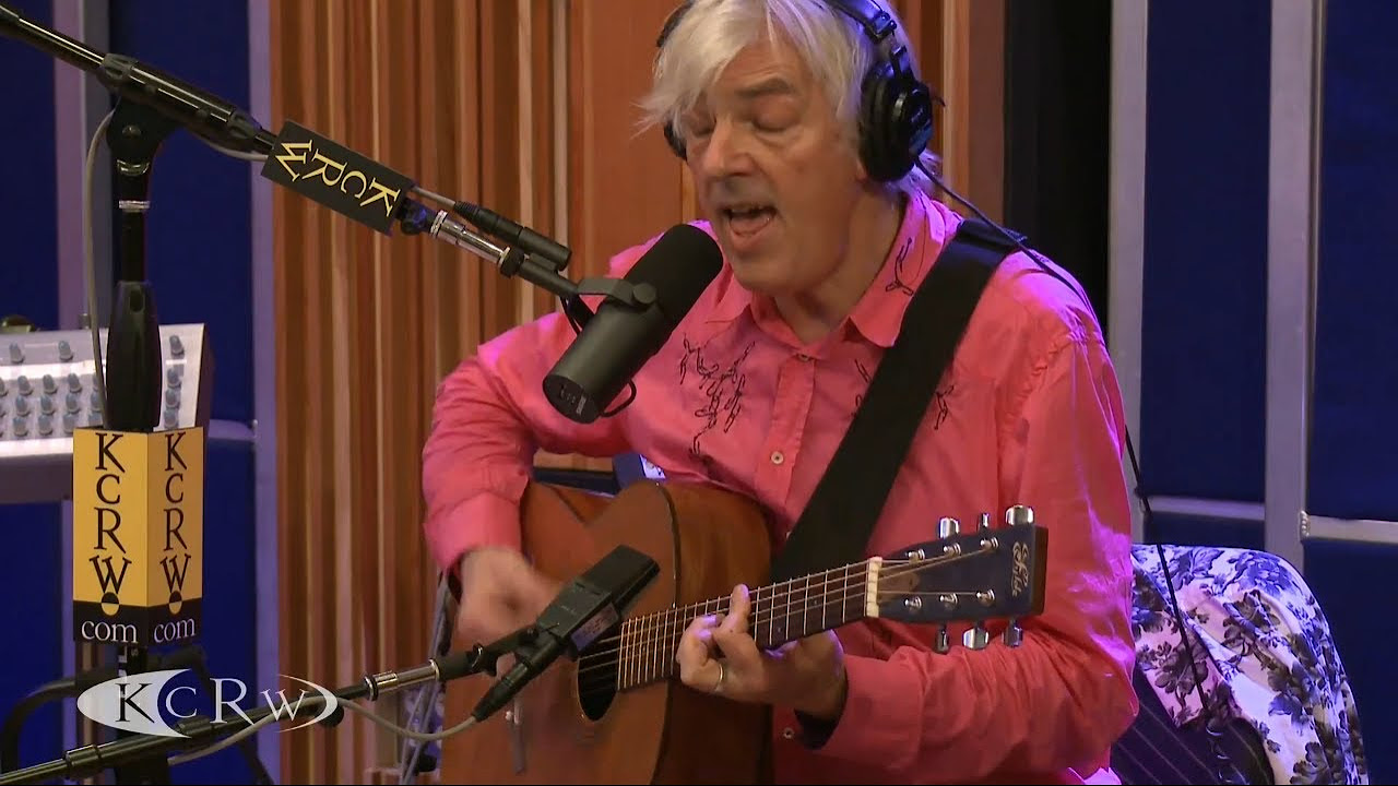 Robyn Hitchcock performing "Fix You" Live on KCRW