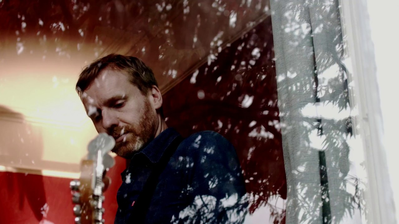 The Clientele – The Neighbour (official video)