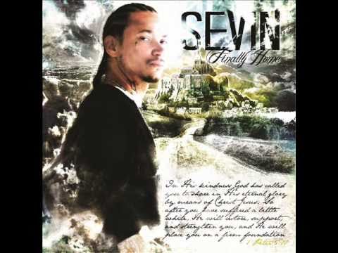 Sevin - I Feel Him Komin (feat. John Macarthur)