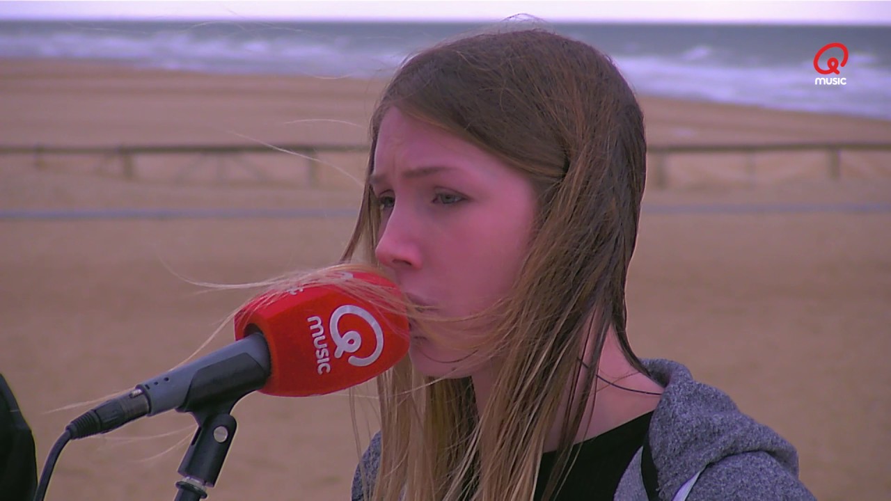 Q-Beach House: Blanche - Youth (cover) (Live bij Q)