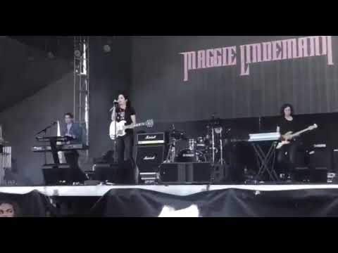Maggie Lindemann - Different ( Live at Voodoo Festival)