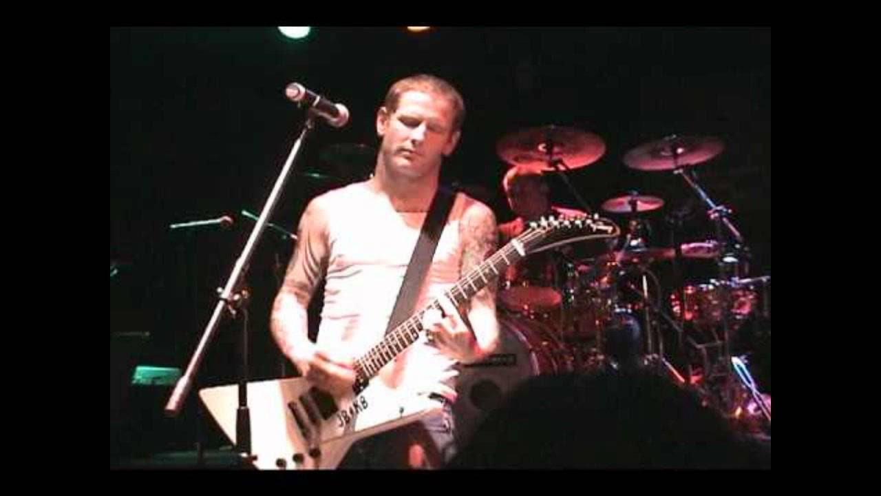 stone sour - "the matter" (unreleased) and bother live chicago