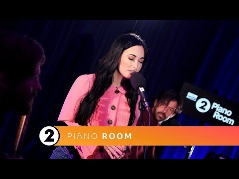 Kacey Musgraves - Somewhere Only We Know (Radio 2 Piano Room)
