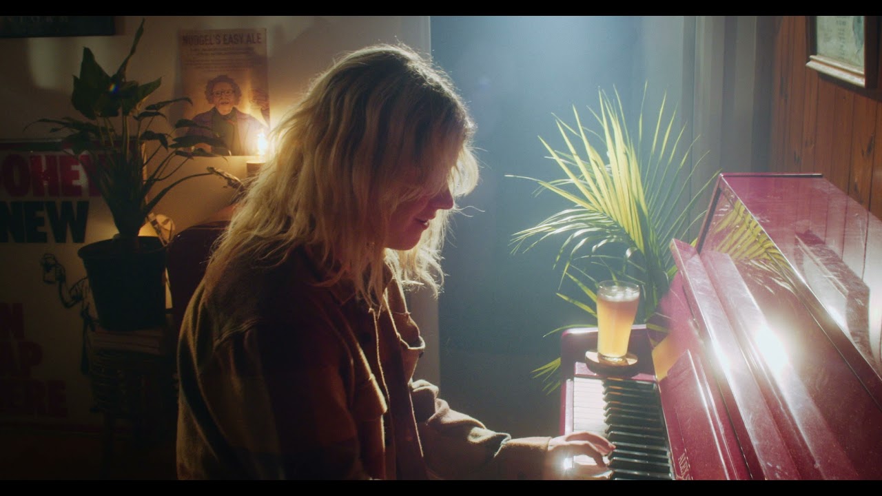 Ruby Fields - Bottle'o (Official Music Video)