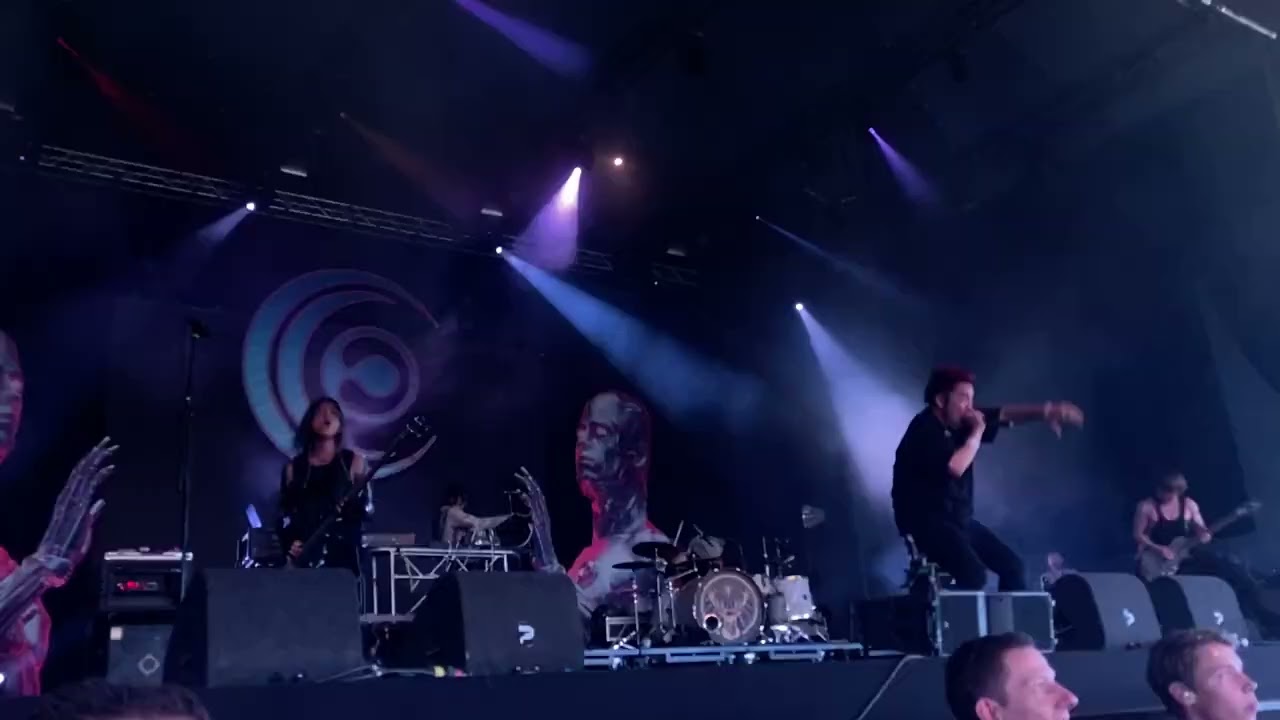 Crossfaith - Endorphin (Live at Jera On Air Festival 2022, Netherlands)