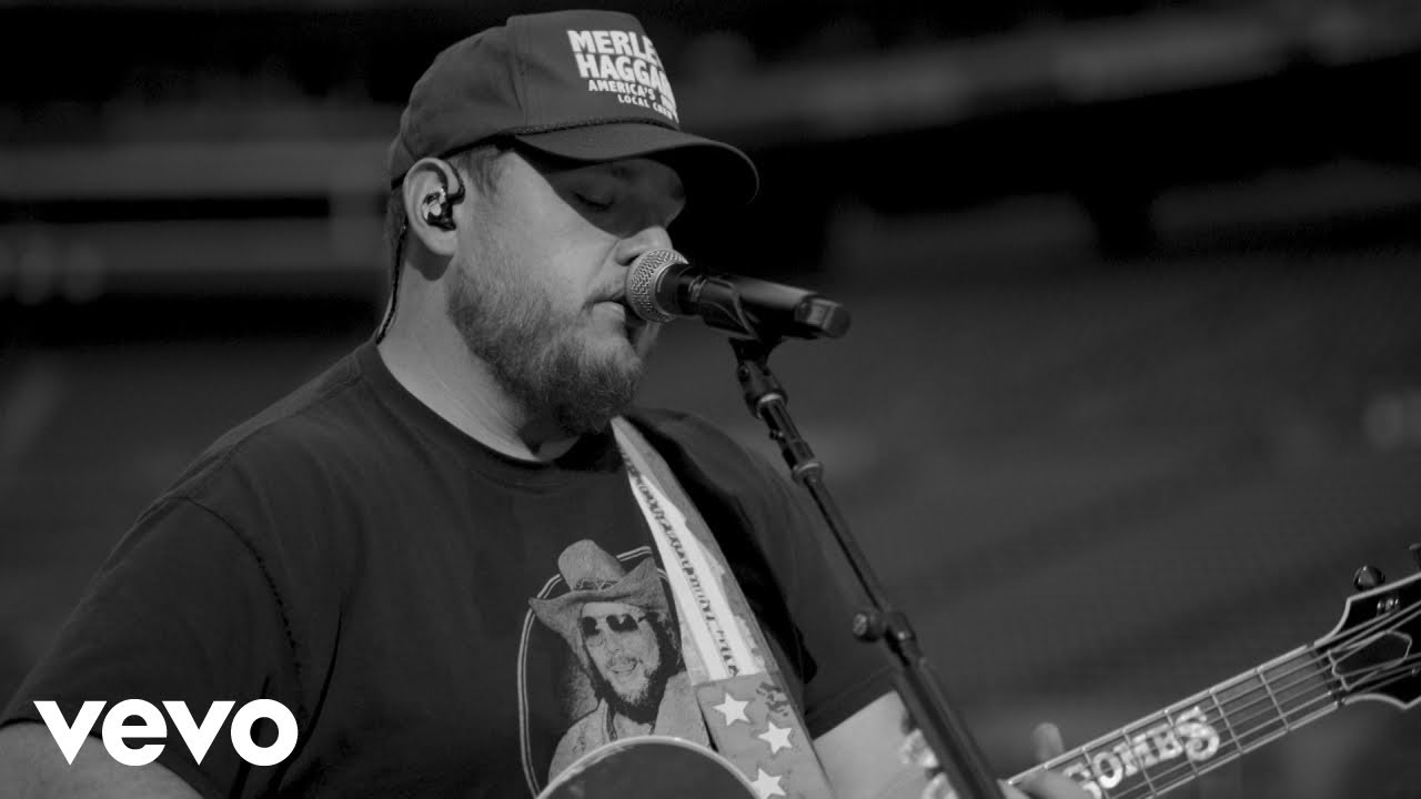 Luke Combs - Going, Going, Gone (Official Acoustic Video)