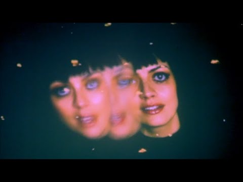Julia, Julia - Fever In My Heart (OFFICIAL VIDEO)