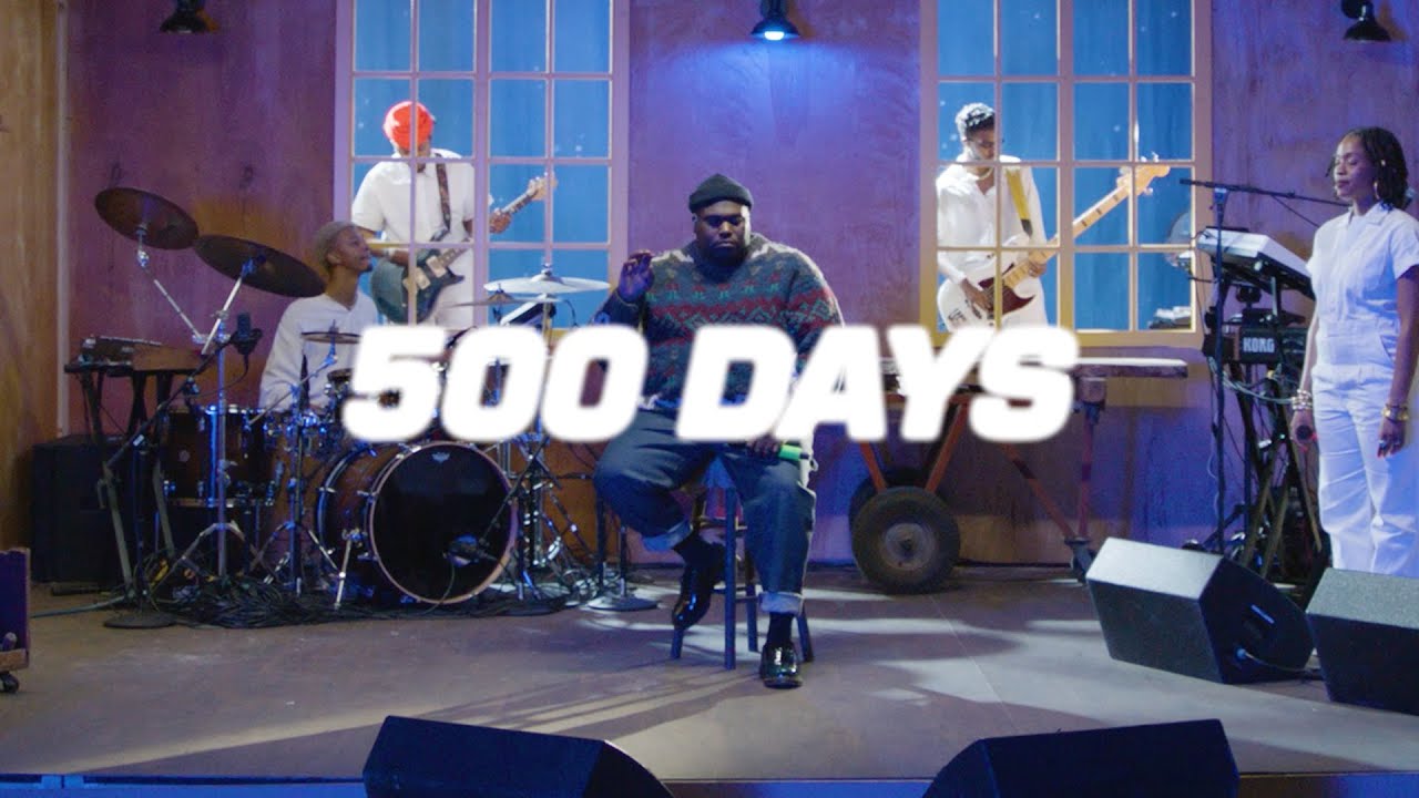 AUGUST 08 - "500 days" Live Performance