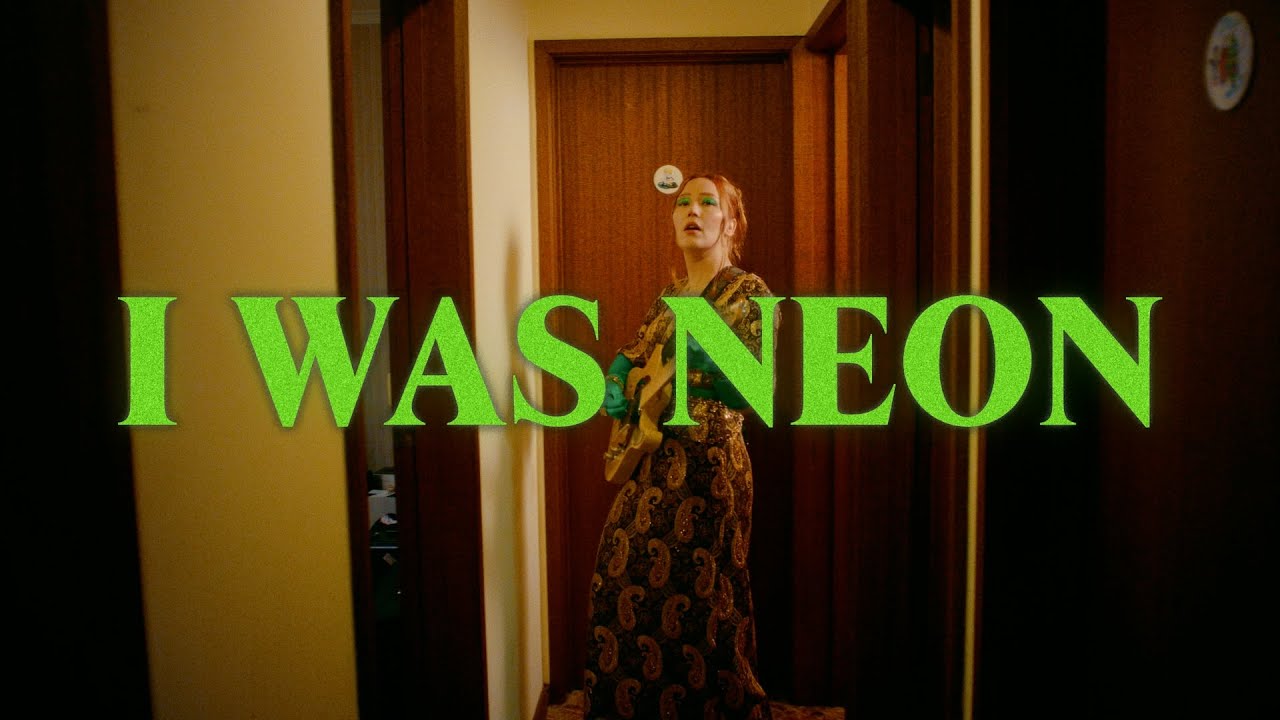 Julia Jacklin - I Was Neon (Official Video)