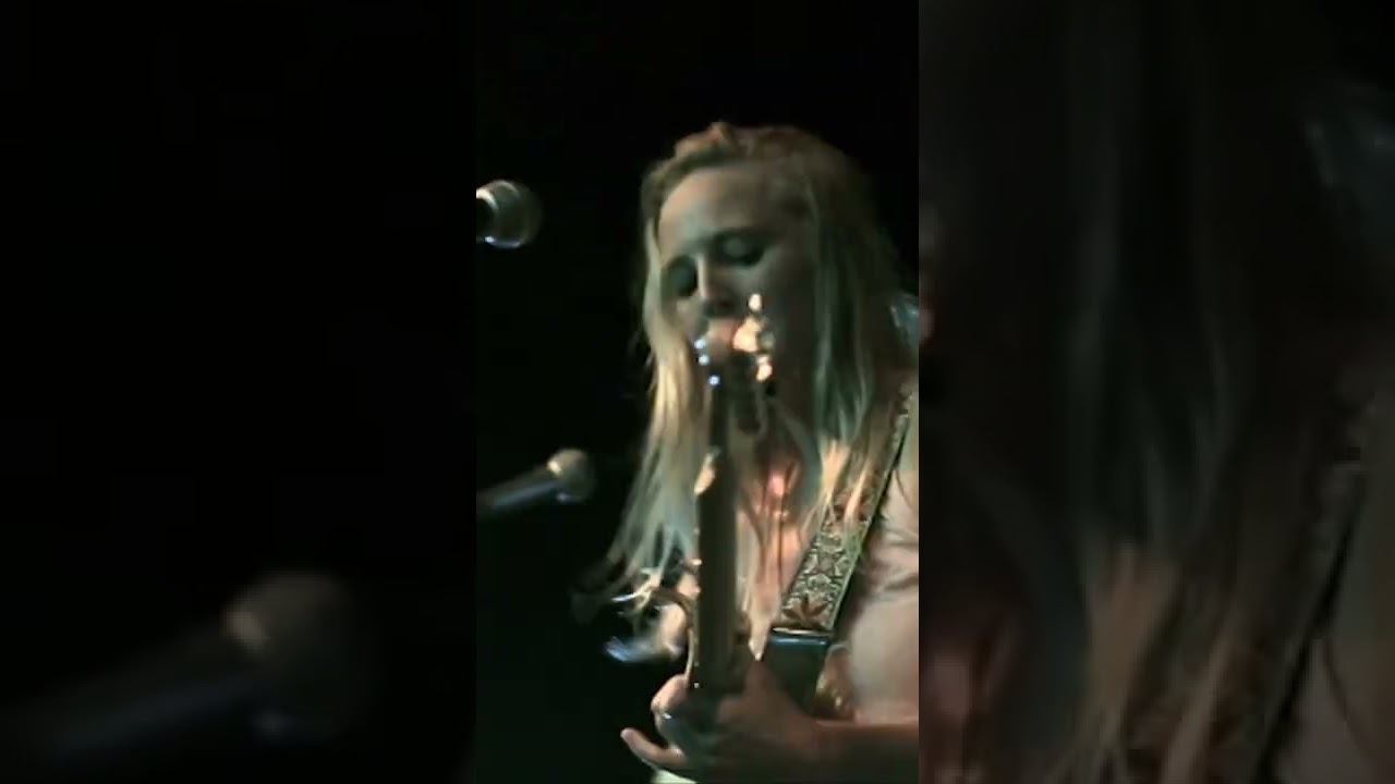 Lissie - Kid Cudi Pursuit of Happiness Live Cover #shorts Full video on my channel!